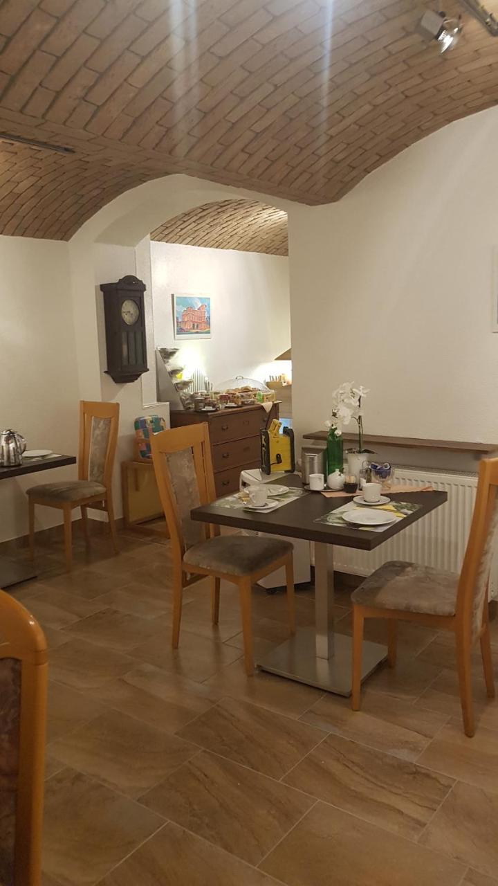 Avenue Das Gaestehaus Хемниц Экстерьер фото